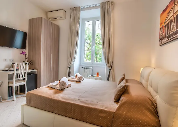 Rome Central Rooms 4*