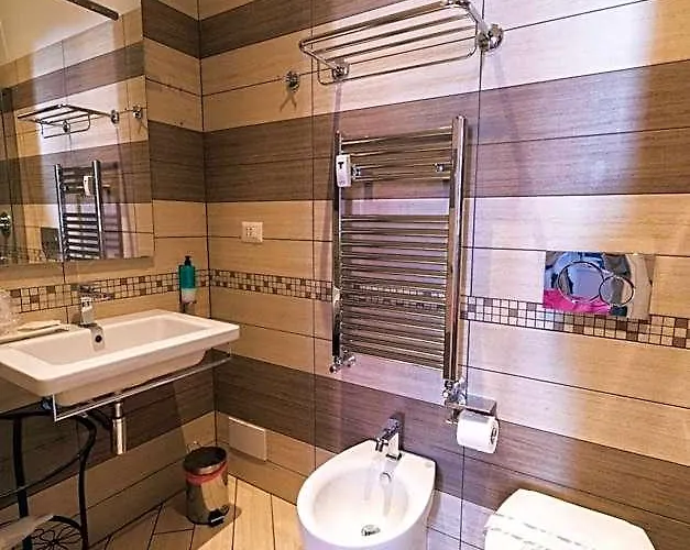 Rome Central Rooms 4* Rom